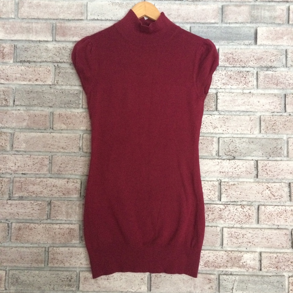🌸$3 for $25🌸 Mocked neck body-con sweater dress